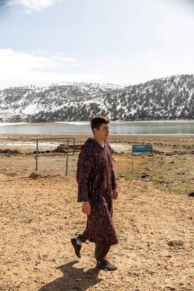 Hafif karlı bir Fas manzarası. Yüksek kalite fotoğraf