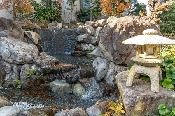 5 Ocak 2025 'te Tokyo, Japonya' daki lds tapınağında. Yüksek kalite fotoğraf