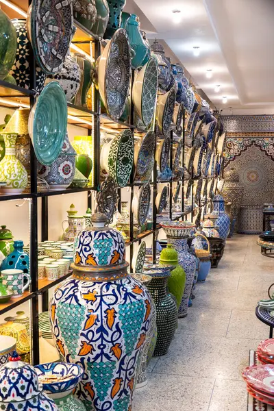 Fez, Fas 'ta el yapımı çömlek. Yüksek kalite fotoğraf