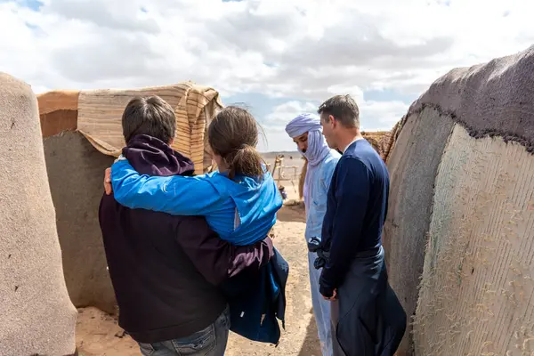 Sahra yakınlarındaki Fas berberi köyü. Yüksek kalite fotoğraf