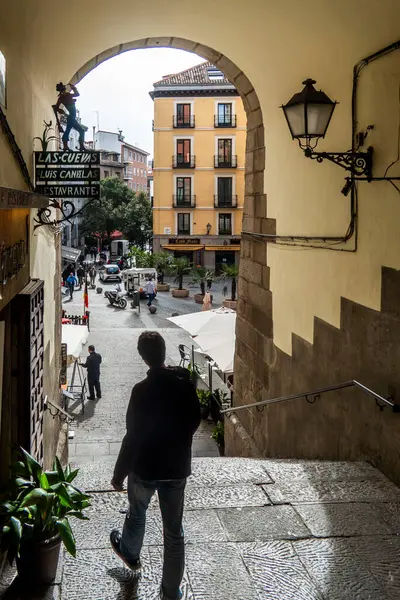 Madrid, İspanya - 1 Mart 2024: Madrid 'de bir gün. Yüksek kalite fotoğraf