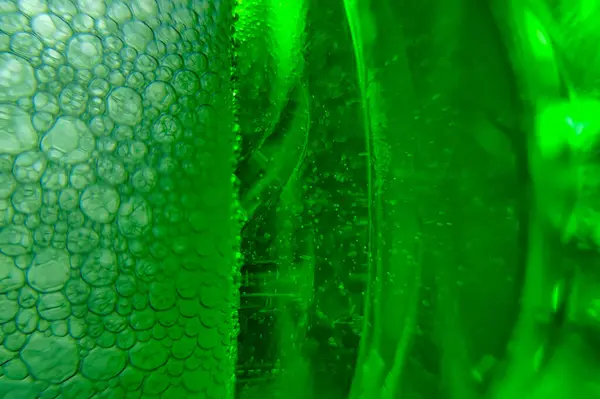 Bulaşık deterjanı köpüğünü kapat