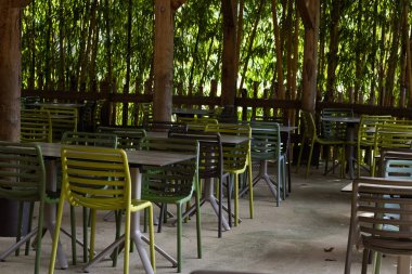 Kırsal açık kafe restoran oturma alanı. Yüksek kalite fotoğraf