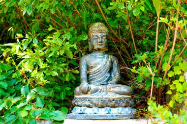 Songmal-ri, Icheon-si, Gyeonggi-do, Güney Kore - 6 Haziran 2025: Mini Buddha heykeli. Yüksek kalite fotoğraf 