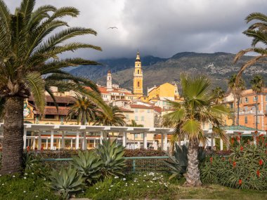Menton Eski Kasabası, Cte dAzur: Fransız Rivierasının Büyüleyici ve Renkli Mücevheri