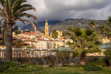 Menton Eski Kasabası, Cte dAzur: Fransız Rivierasının Büyüleyici ve Renkli Mücevheri