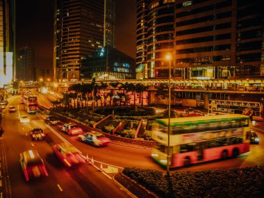 Hong Kong 'un gece sokakları