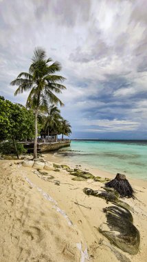 En üst durak Maldivler. Lüks otelinizdeki muhteşem cennete muhteşem manzaralar, hayatınızın yolculuğunu yaşayın.