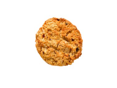 Beyaz arka planda kuru üzümlü yulaflı kurabiye. Üst görünüm.