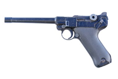 2. Dünya Savaşı Alman Luger P08 tabancası beyaz arka planda