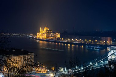Macar Parlamentosu binası ve Tuna Bankası, Budapeşte, Macaristan