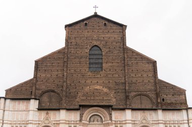 İtalya 'nın Bologna merkezindeki ortaçağ tarihi binaları