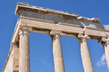 Yunan tapınağı Parthenon, Atina Akropolü, Yunanistan. Parthenon, Atina ve Yunanistan 'da güneşli bir gün.  