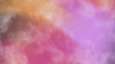 Bulanık pembe ve mor arkaplanda dumanı üstüste koy. Tasarım ve sunumlara gizem ve atmosfer eklemek için uygun.