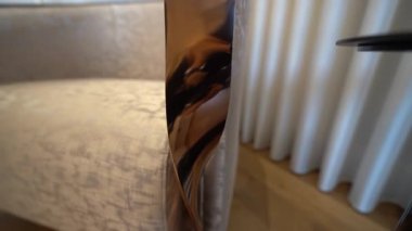 Birkaç dakika içinde yatak odanı sıcak bir sığınağa dönüştür. Şimdi hızlı sihri gör..