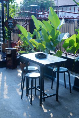 Modern bir evin içinde.