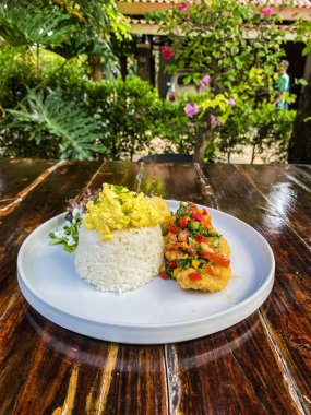 chicken rice with vegetables