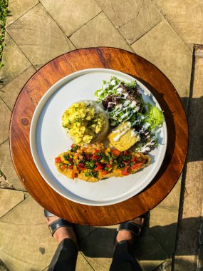 Izgara et ve sebze ahşap tablo