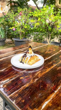 çikolatalı ve muzlu tost