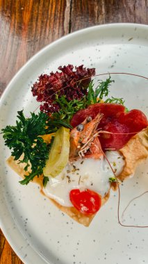 sebzeli somon bifteği