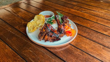 Sebzeli ızgara balık