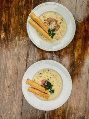 Et ve sebzeli çorba..