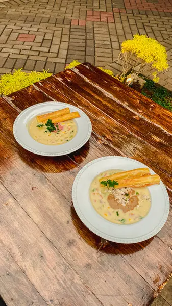 Lezzetli ve sağlıklı yemek.