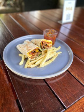 Bir yemeğin mutfak fotoğrafı.