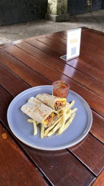 Kızarmış balığın mutfak fotoğrafı.