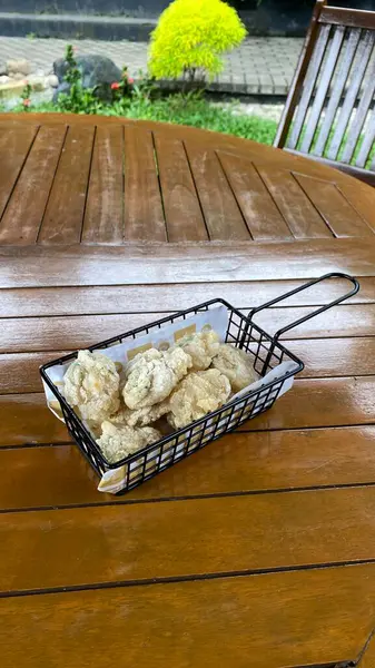 Lezzetli Asya yemeklerinin yakın görüntüsü