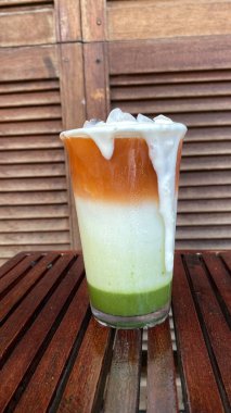 Ahşap arka plan dondurmanın