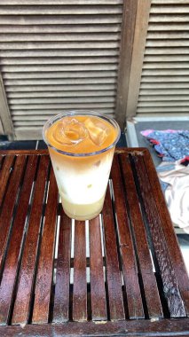 Lezzetli yiyeceklere yakın.