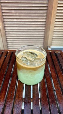 limonlu yeşil kahve fincanı