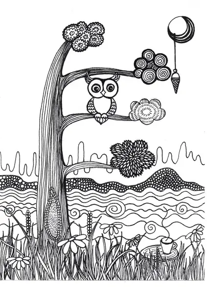 Çocukların ağaçtaki baykuş çizimi, siyah çizgili, boyama kitabı olarak kullanılıyor..