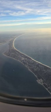 Uçaktan okyanusa manzara.