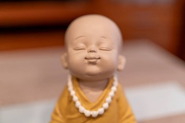 Huzurlu Buda Özenli Heykeli