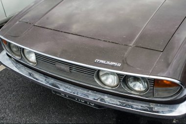 Klasik klasik zafer arabası.