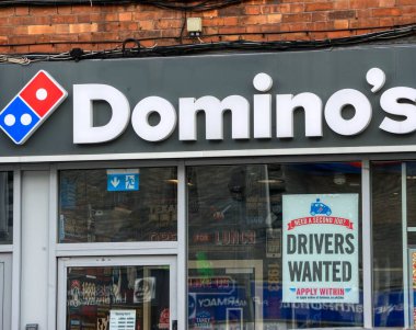 Dublin 'deki Dominos pizza restoranı.