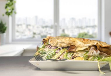 Lezzetli bir kuzu kebabı.