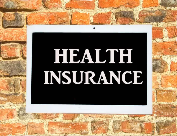 Dijital tablette sağlık sigortası kelimesi