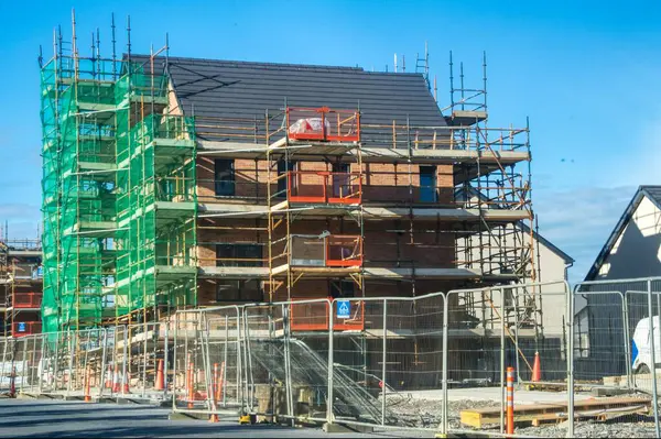 Yeni evlerin inşaat sahası