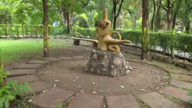Parktaki Dev Barış Eli 'ni. Yüksek kalite 4k görüntü