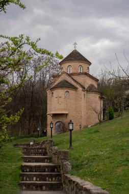 Sırbistan 'ın Vrsac kenti yakınlarındaki Ortodoks kilisesi