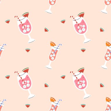 Yumuşak turuncu arka planda karpuz dilimleri olan yaz kokteyli deseni yazın özünü yakalıyor..