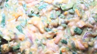 Yumurtaları kızarttım.