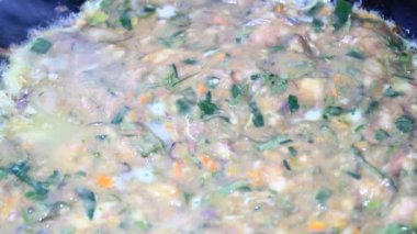 Yumurtaları kızarttım.