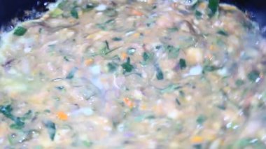 Yumurtaları kızarttım.