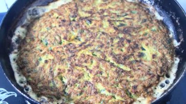 Yumurtaları kızarttım.