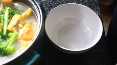 Süsleme sebze çorbası