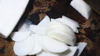 Biraz sebze kızarttım.